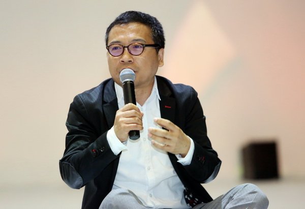 国际策展人 黄笃 国际策展人 黄笃