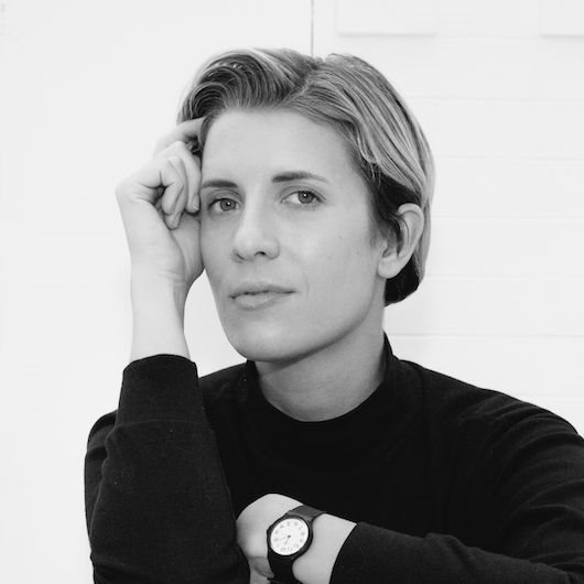 克莱尔·L·埃文斯(Claire L. Evans) 艺术家、作家 克莱尔·L·埃文斯(Claire L. Evans) 艺术家、作家